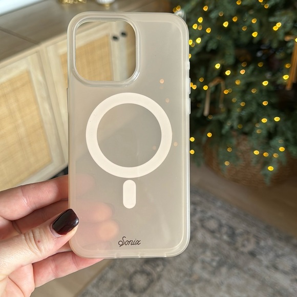 Neutral Sonix phone case, brand new no box - Picture 1 of 1